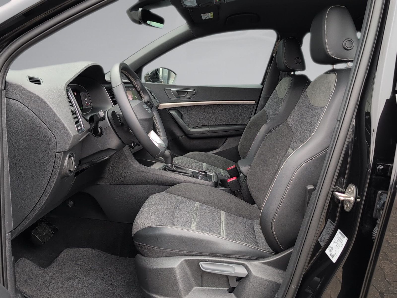 Seat Ateca 2.0 TDI DSG XPERIENCE Pa.:XL AHK-schw Navi