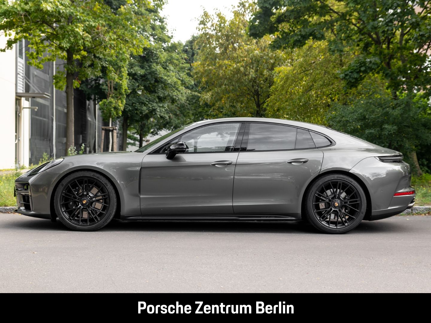 Porsche Panamera GTS Surround-View InnoDrive LED-Matrix