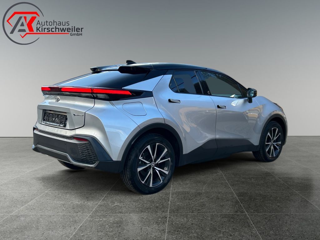 Toyota C-HR 2.0 Plug-in-Hybrid Team Deutschland