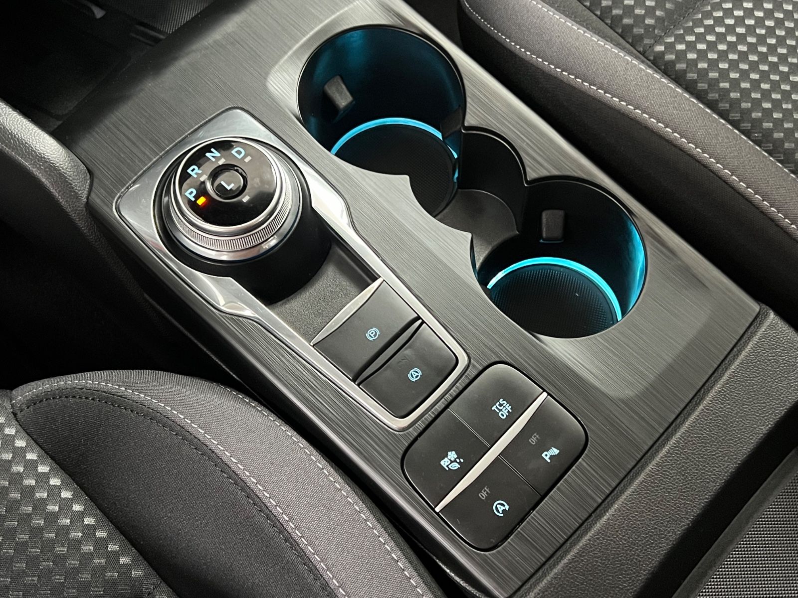 Ford Focus Turnier Cool & Connect - Samsaru's Car Outlet