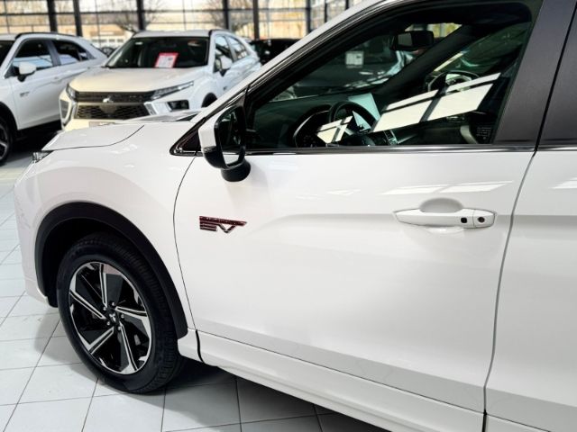 Mitsubishi Eclipse Cross Mitsubishi Plug-In Hybrid Plus MJ2