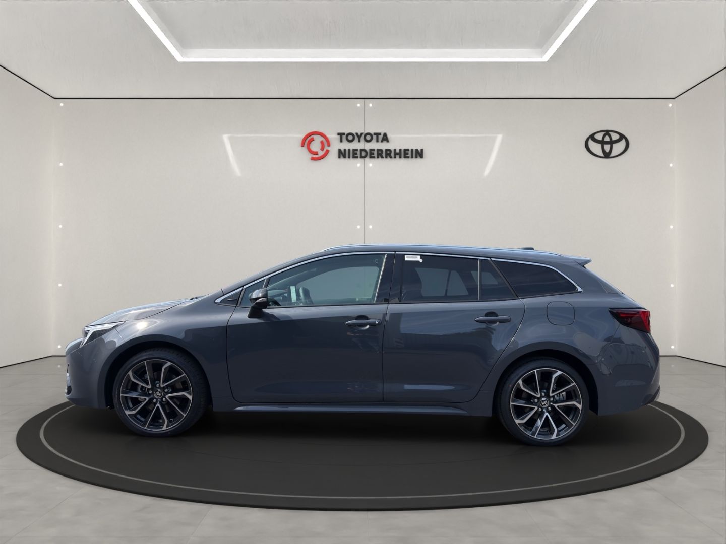 Toyota Corolla Touring Sports Hybrid Lounge 18''ALU+MAT
