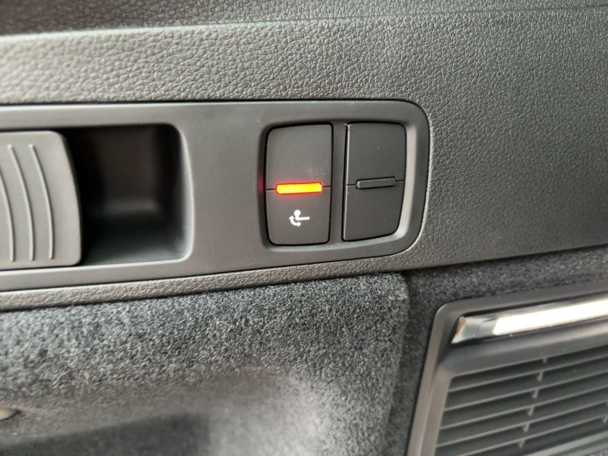 Audi Q5 40 TDI Q. S-Line AHZV Kamera LED Navi