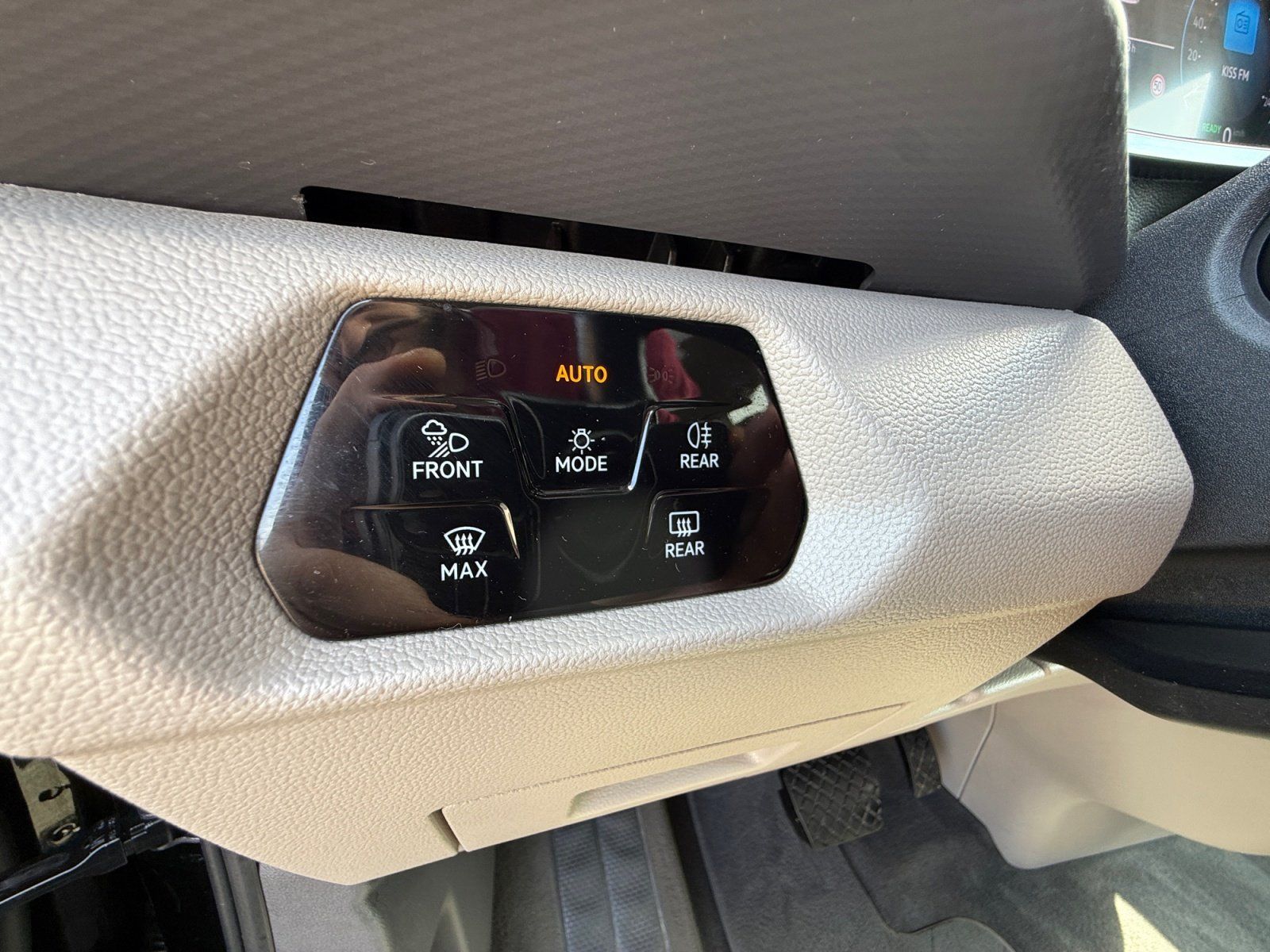 Volkswagen T7 Multivan Life 1.4 TSI PHEV lang DSG ACC DCC