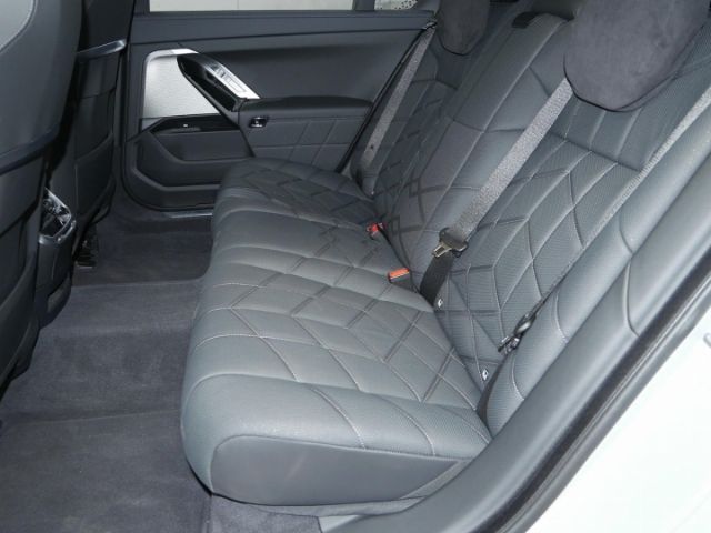 BMW 740 d xD M-Sport Pano 21'' Iconic Executiv-Loung