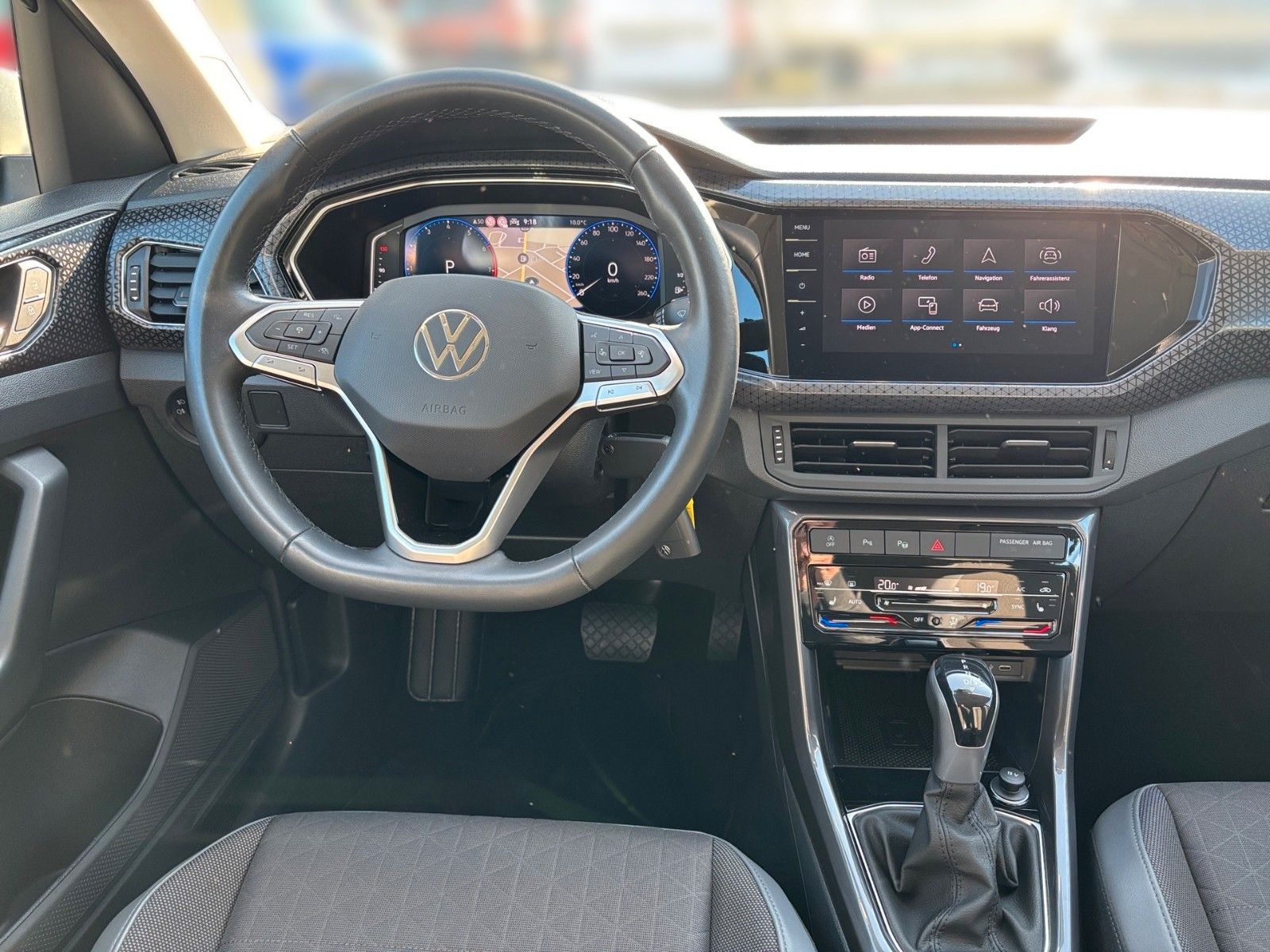 Volkswagen T-Cross Style - Samsaru's Car Outlet