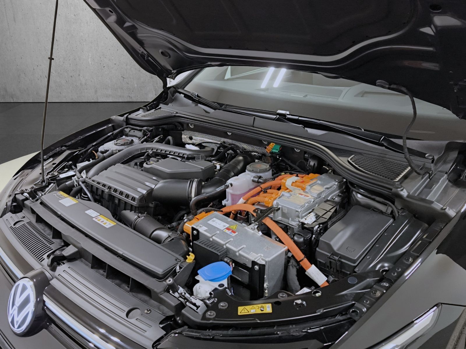 Volkswagen Golf 1.5  eHybrid DSG, 5 J Garantie,Dach, Matrix