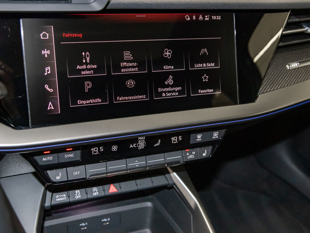Audi A3 Sportback 35 TFSI S line - Samsaru's Car Outlet