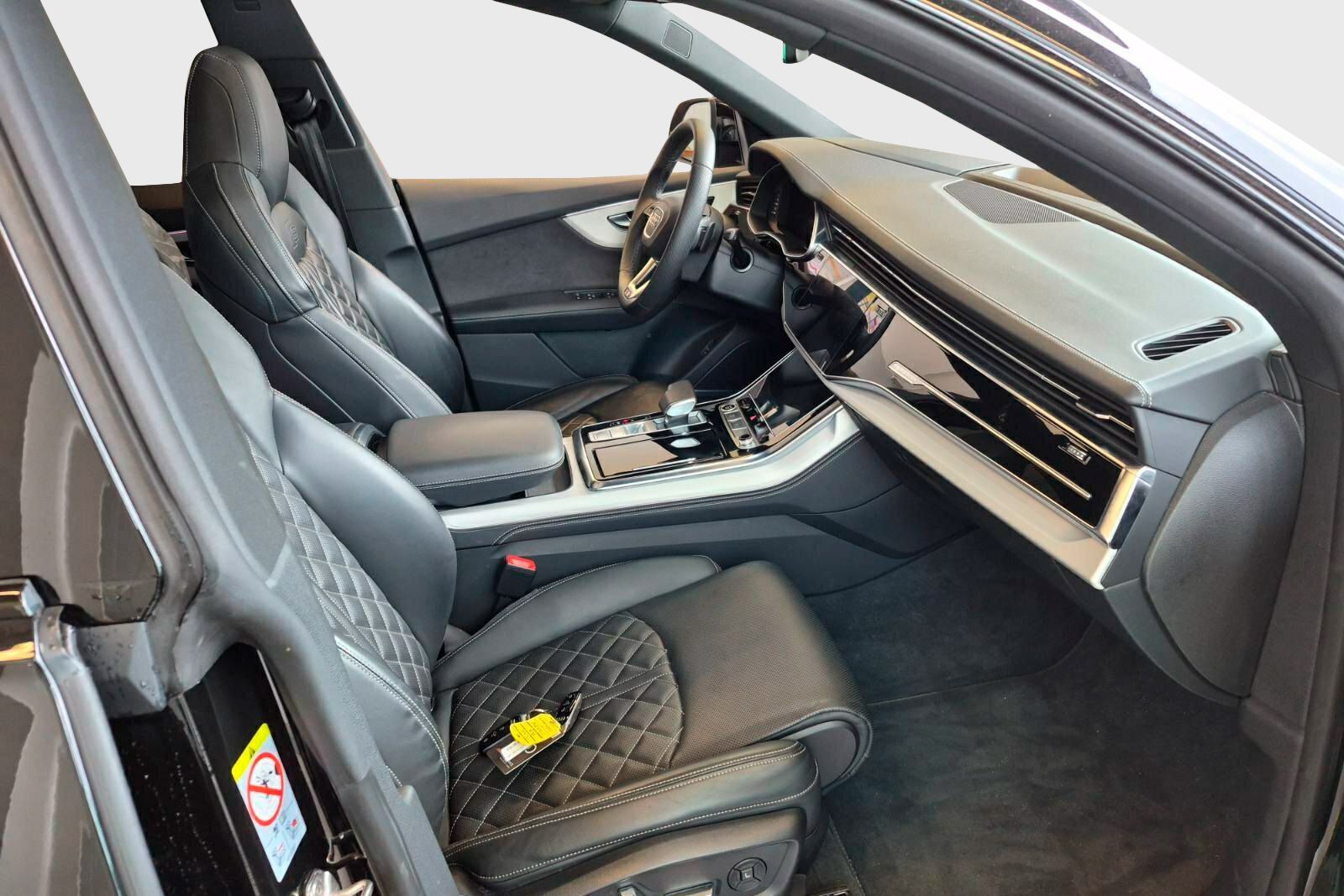 Audi Q8 50 TDI QUA*S-LINE*AHK*B&O*STANDH*HUD*360*PANO