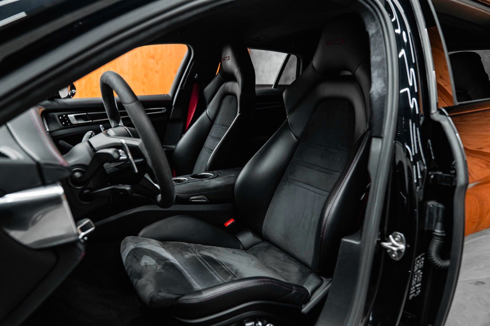 Porsche Panamera  GTS Sport Turismo*Pano*Bose*Alcantara
