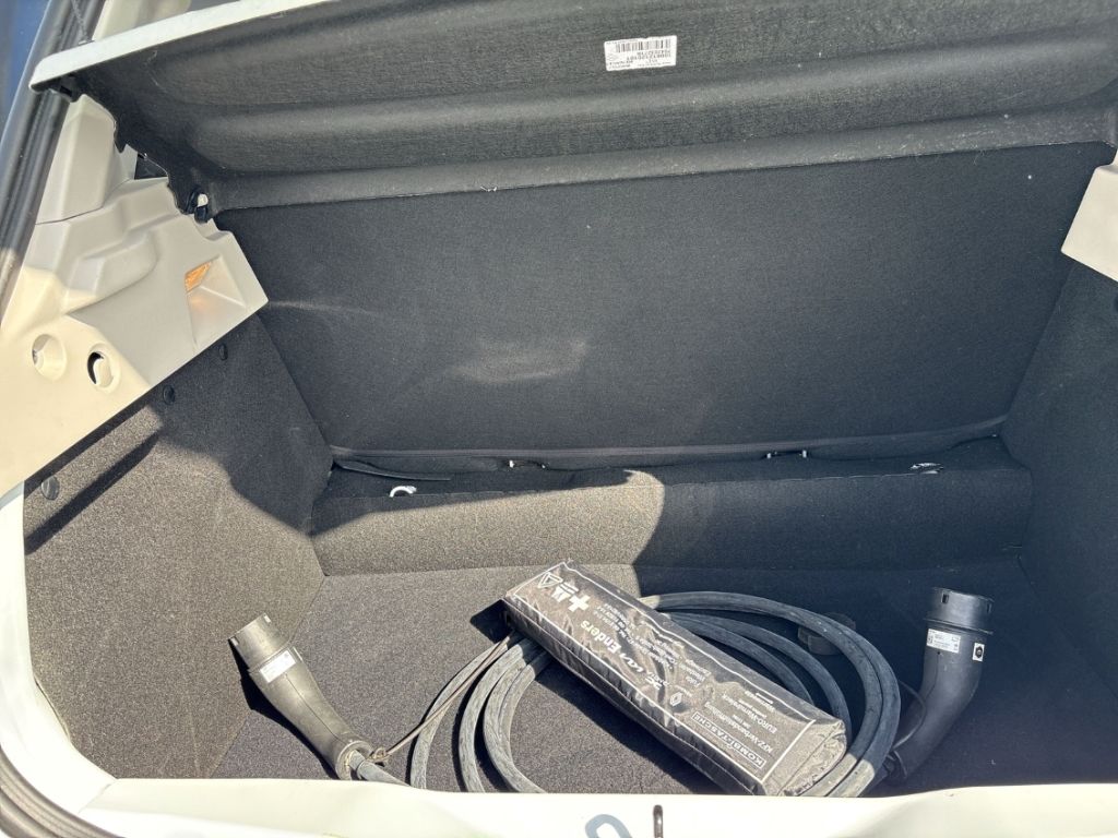 Renault ZOE R110 Life 100 elektrisch - Samsaru's Car Outlet