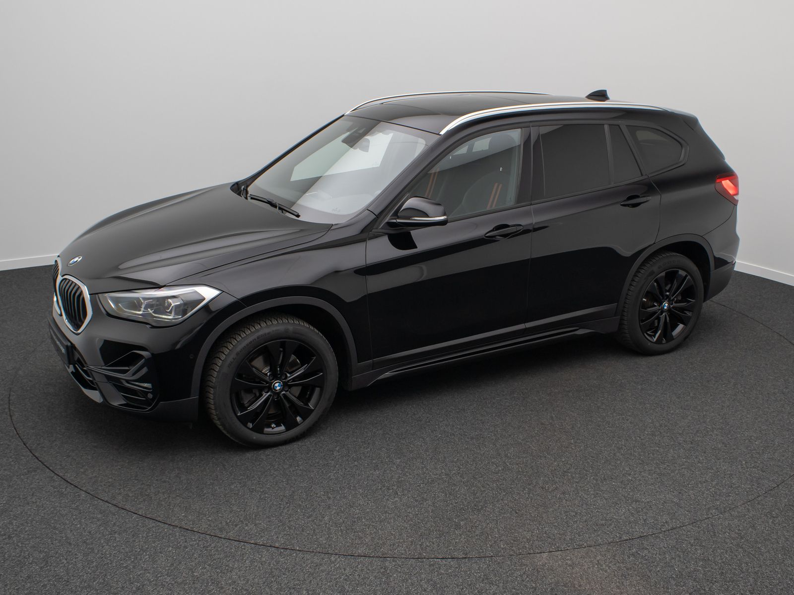 BMW X1 xD20i Sport Line - Samsaru's Car Outlet