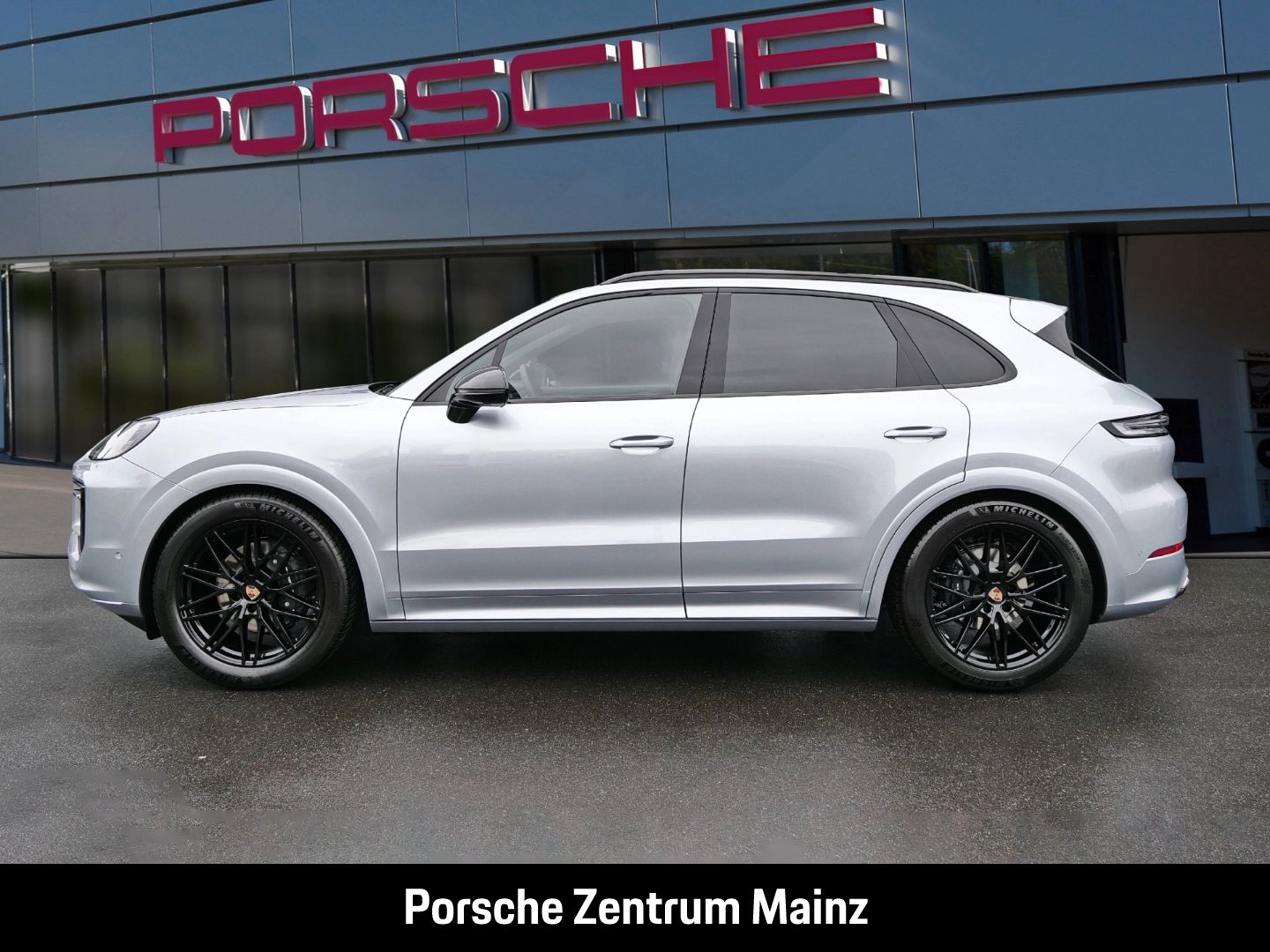 Porsche Cayenne BOSE,Sportdesign,Spo.Aga.,HUD,Innodrive,