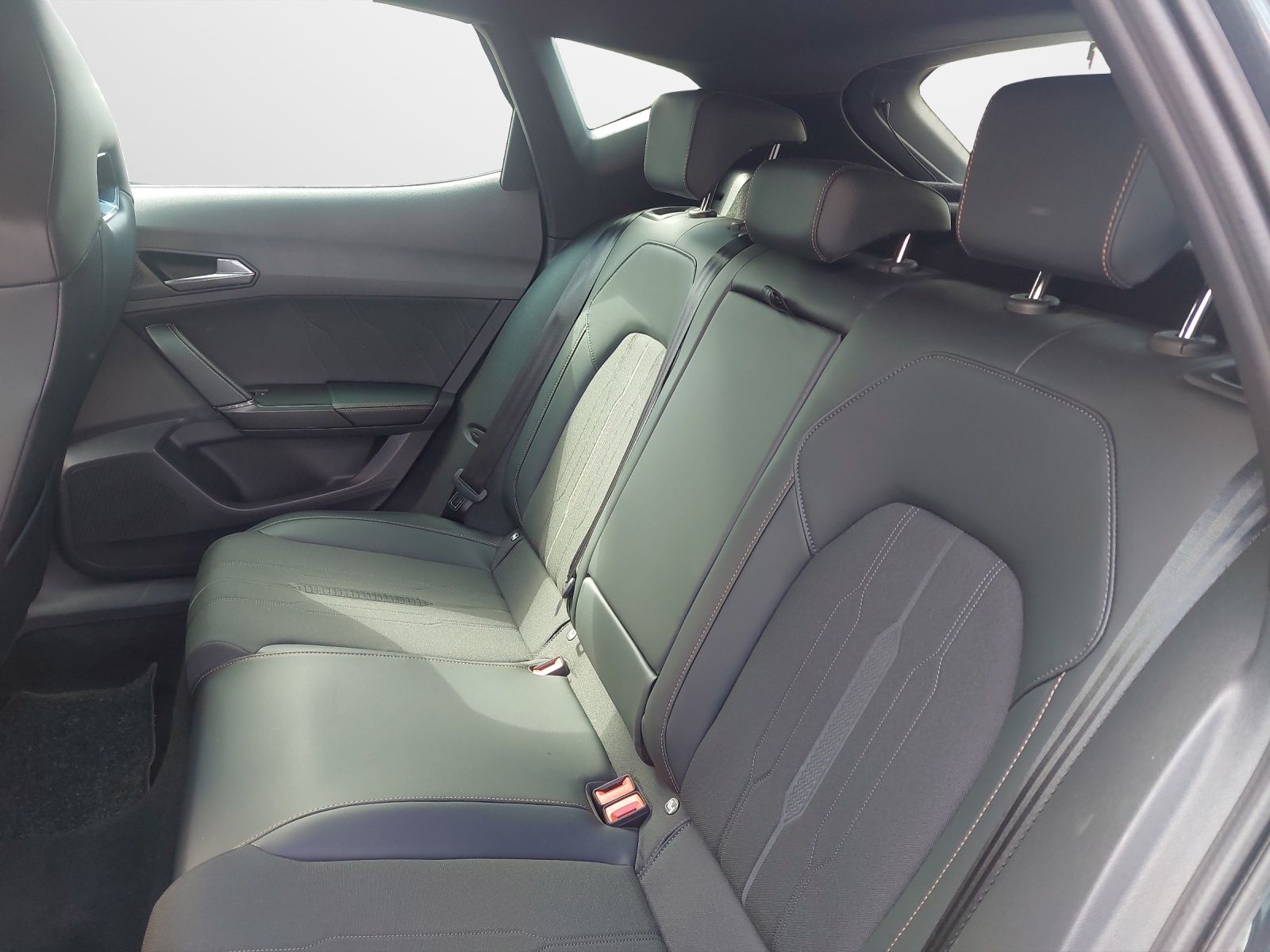 Cupra Formentor VZ 1.4 TSI eHybrid DSG  AHK Navi LED K