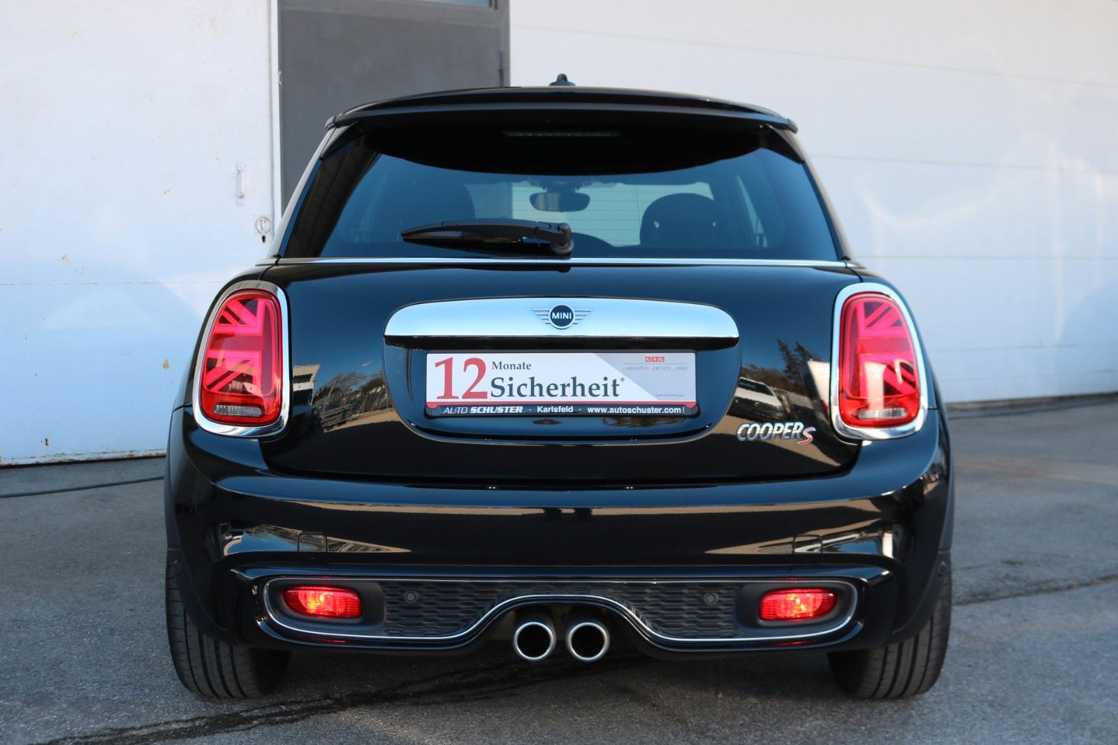 MINI Cooper S Pepper II - Samsaru's Car Outlet