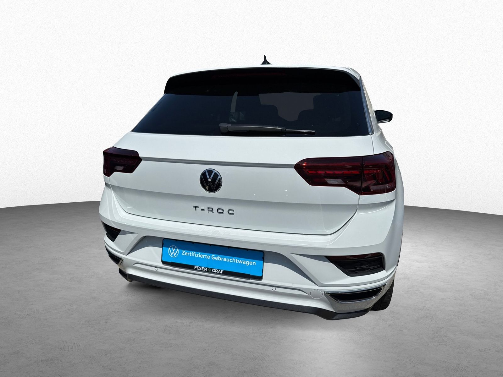 Volkswagen T-Roc 1.5 TSI R-Line - Samsaru's Car Outlet