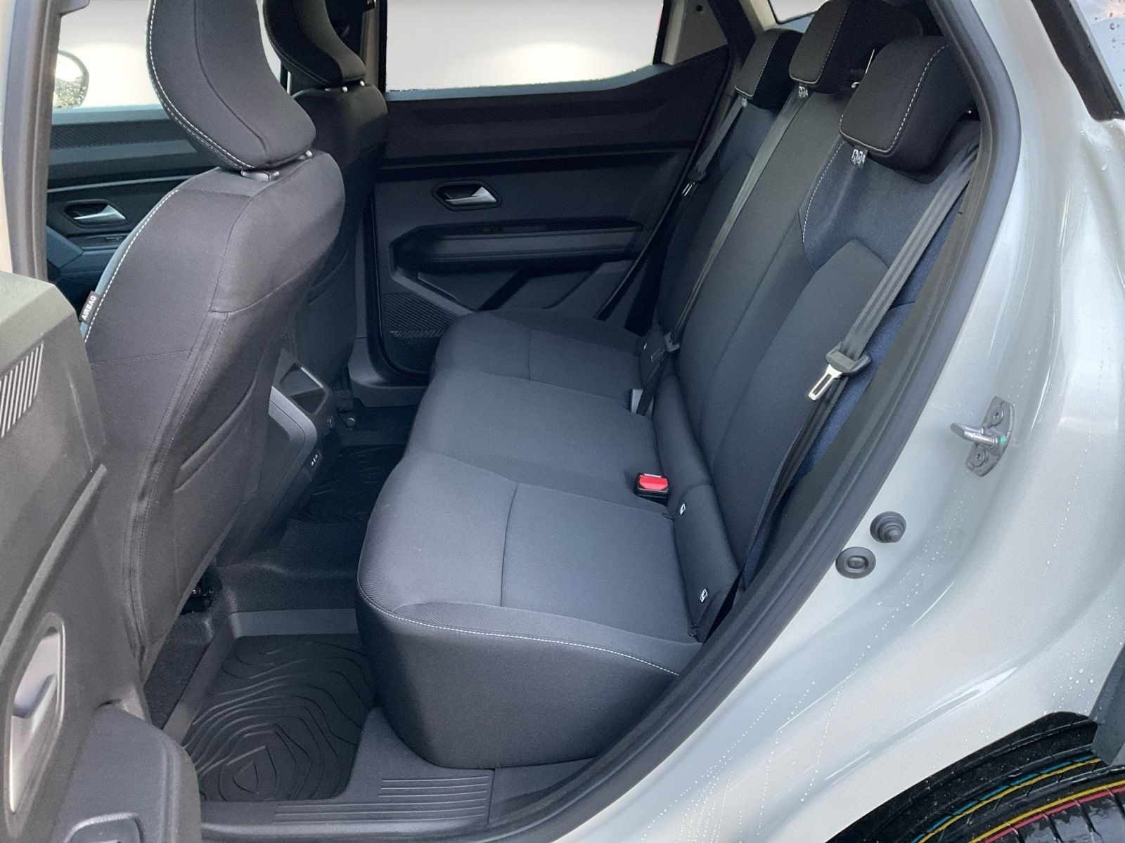 Dacia Duster Journey TCe 130 - Samsaru's Car Outlet