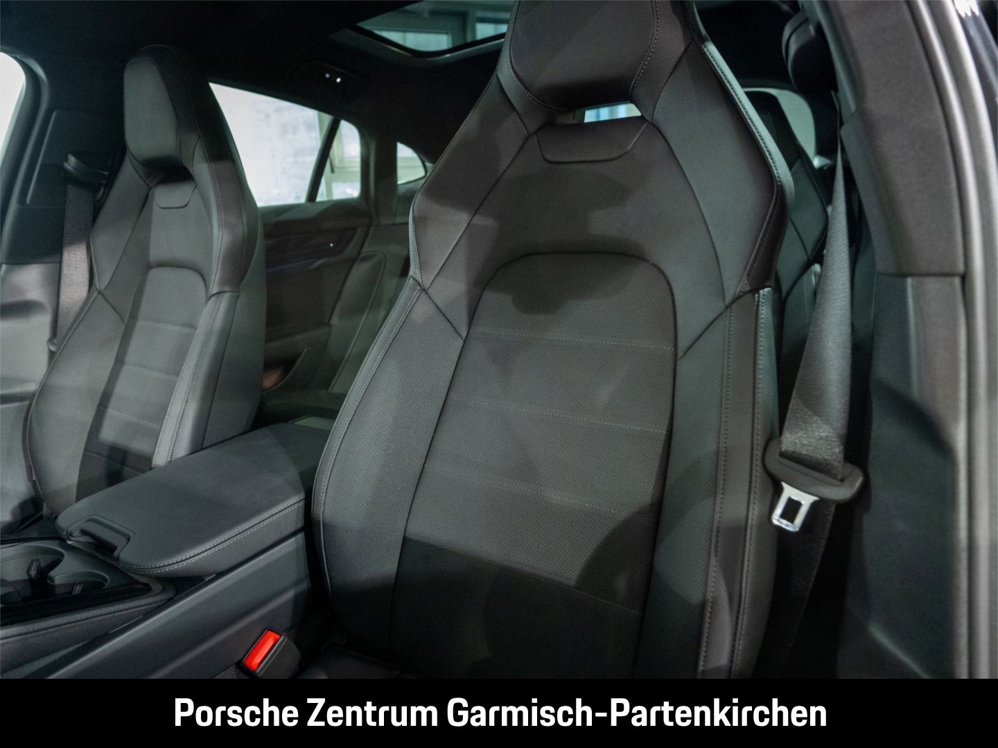 Porsche Panamera 4 E-Hybrid Sitzheizung hinten LenkradHZ
