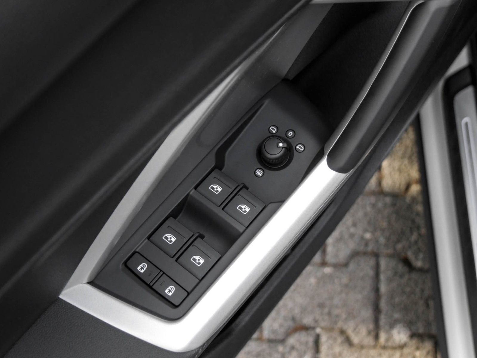 Audi Q3 Sportback 40 quattro S LINE - Samsaru's Car Outlet
