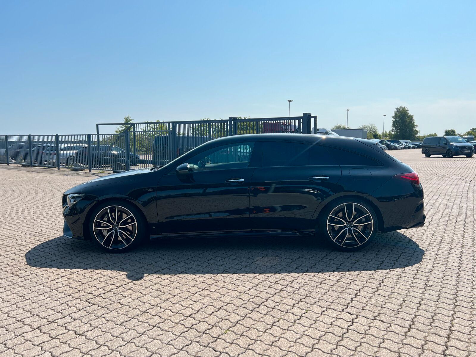 Mercedes-Benz Mercedes-AMG CLA 35 4M SB - Samsaru's Car Outlet