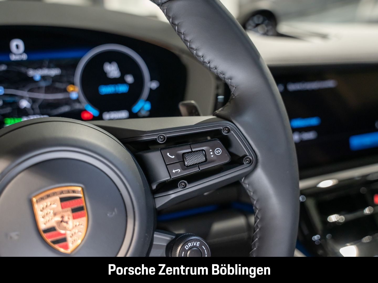Porsche Panamera 4 E-Hybrid HA-Lenkung InnoDrive Head-Up