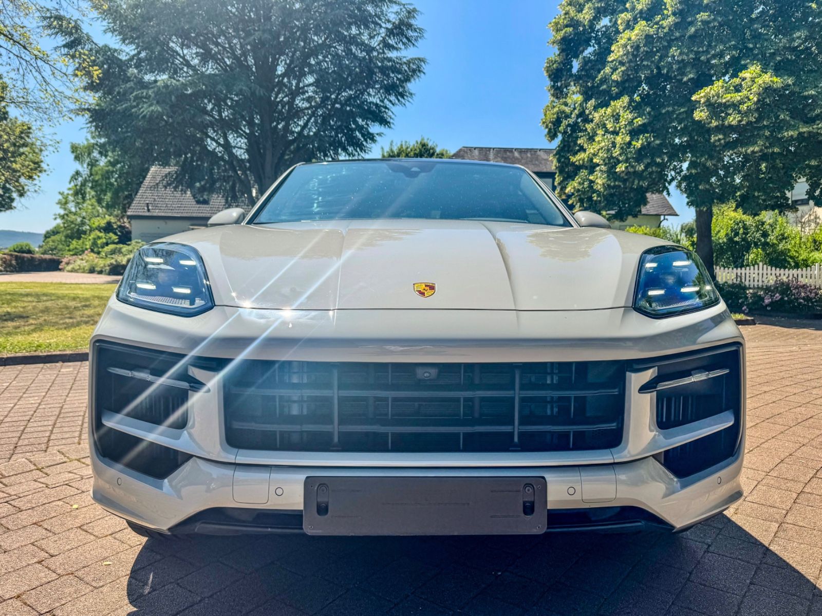 Porsche Cayenne Coupe E-Hybrid*PANO*21"*SITZB*SPORT CHRO