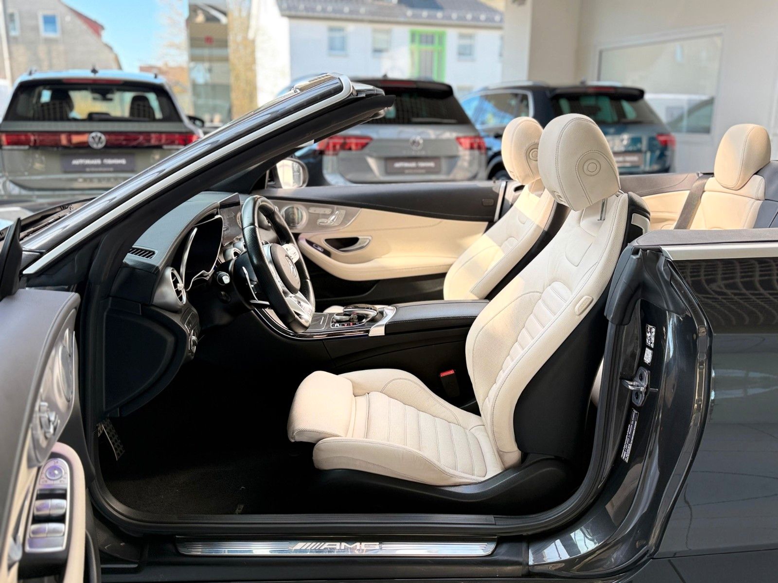 Mercedes-Benz C43 AMG 4M Cabrio - Samsaru's Car Outlet