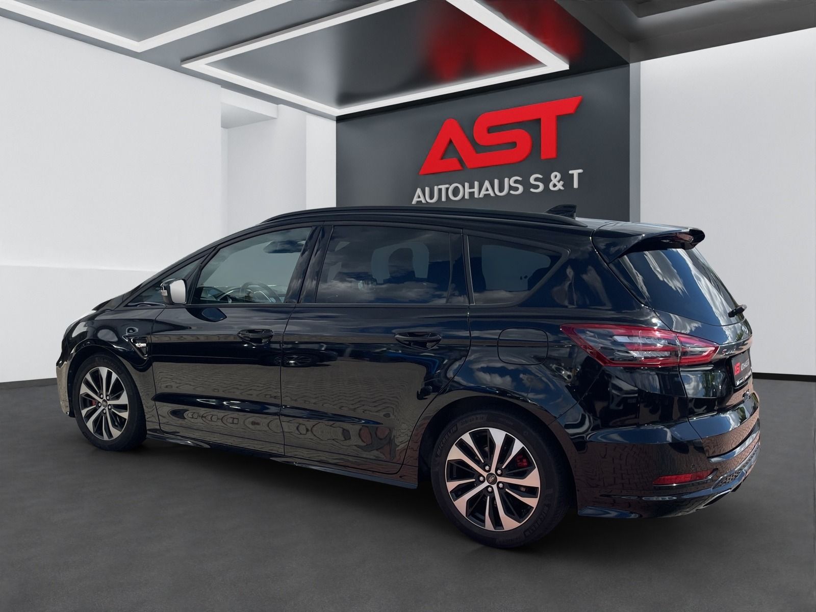 Ford S-MAX 2.0 EB ST-Line AHK/NAVI/LED/MEMORY/RFK