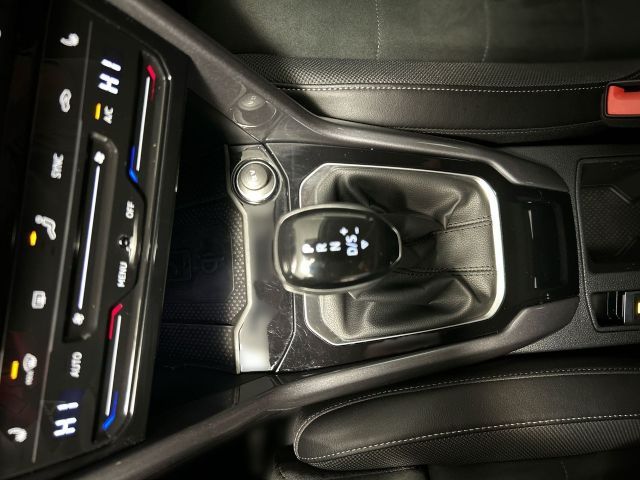 Volkswagen T-Roc 1.5 TSI DSG Style - Samsaru's Car Outlet
