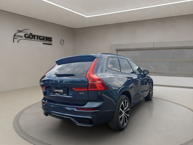 Volvo XC60 B5 AWD Ultimate Dark - Samsaru's Car Outlet