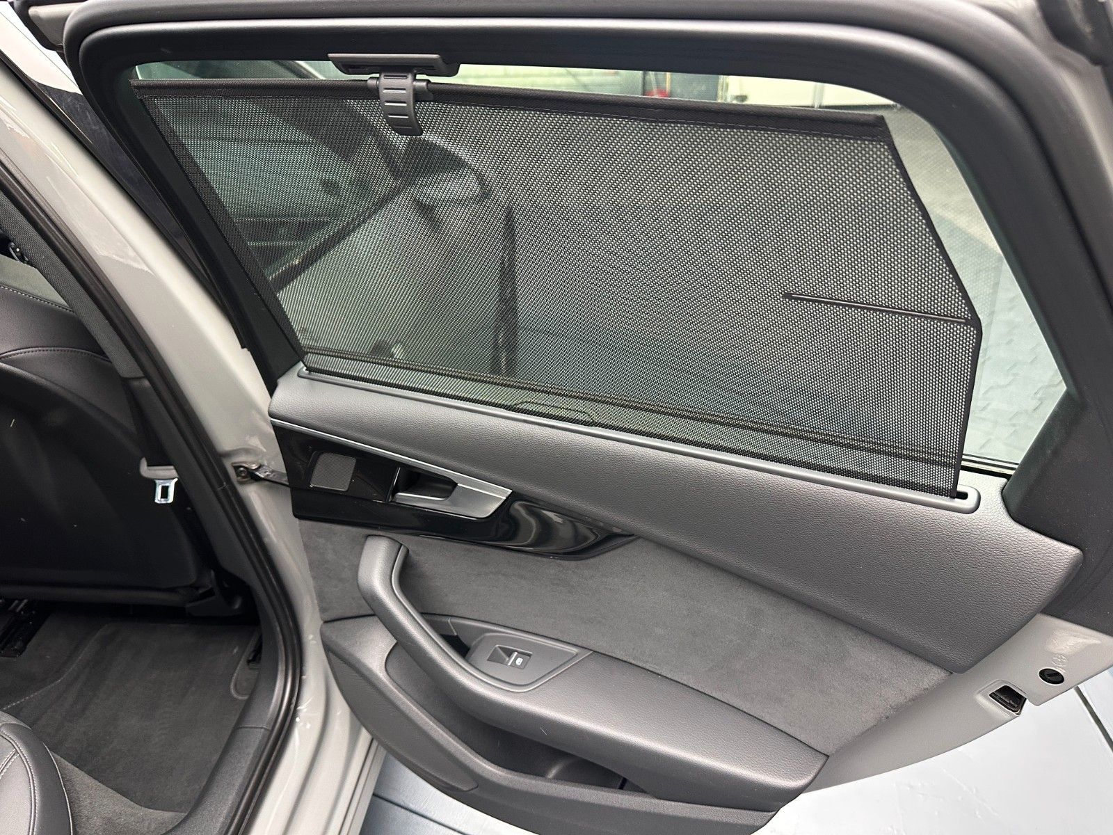 Audi A4 Avant 40 TDI quattro S-Line *PANORAMA*Matrix*