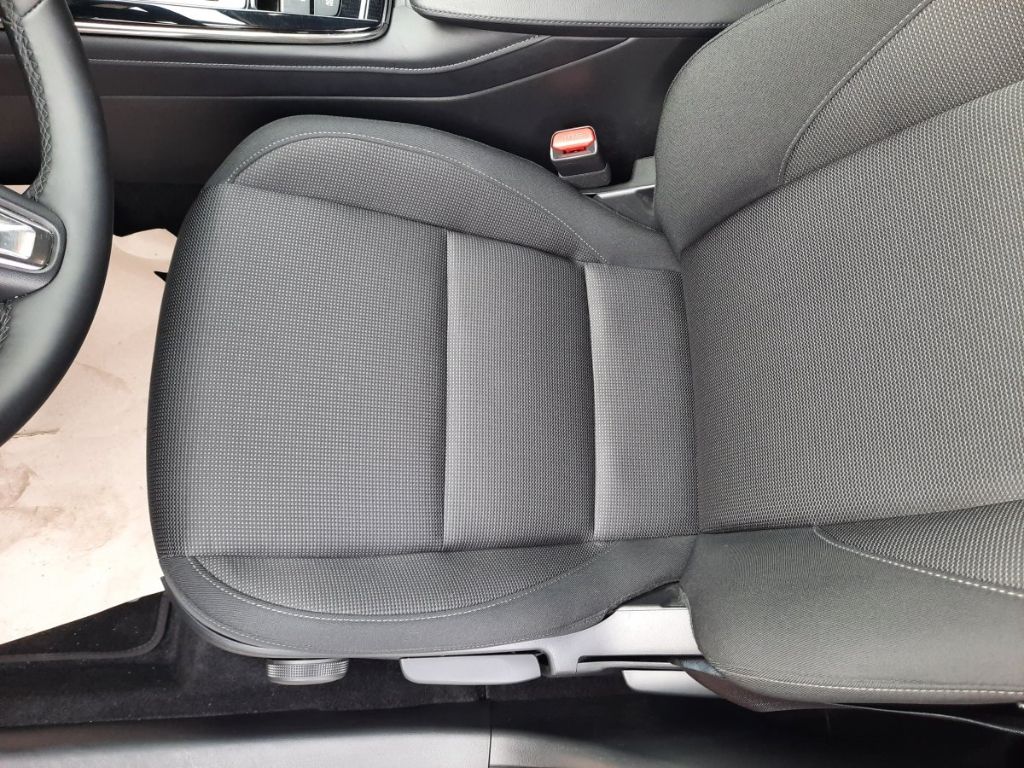 Mazda CX-30 2.5L e-SKYACTIV G 140ps Center-Line *Desig