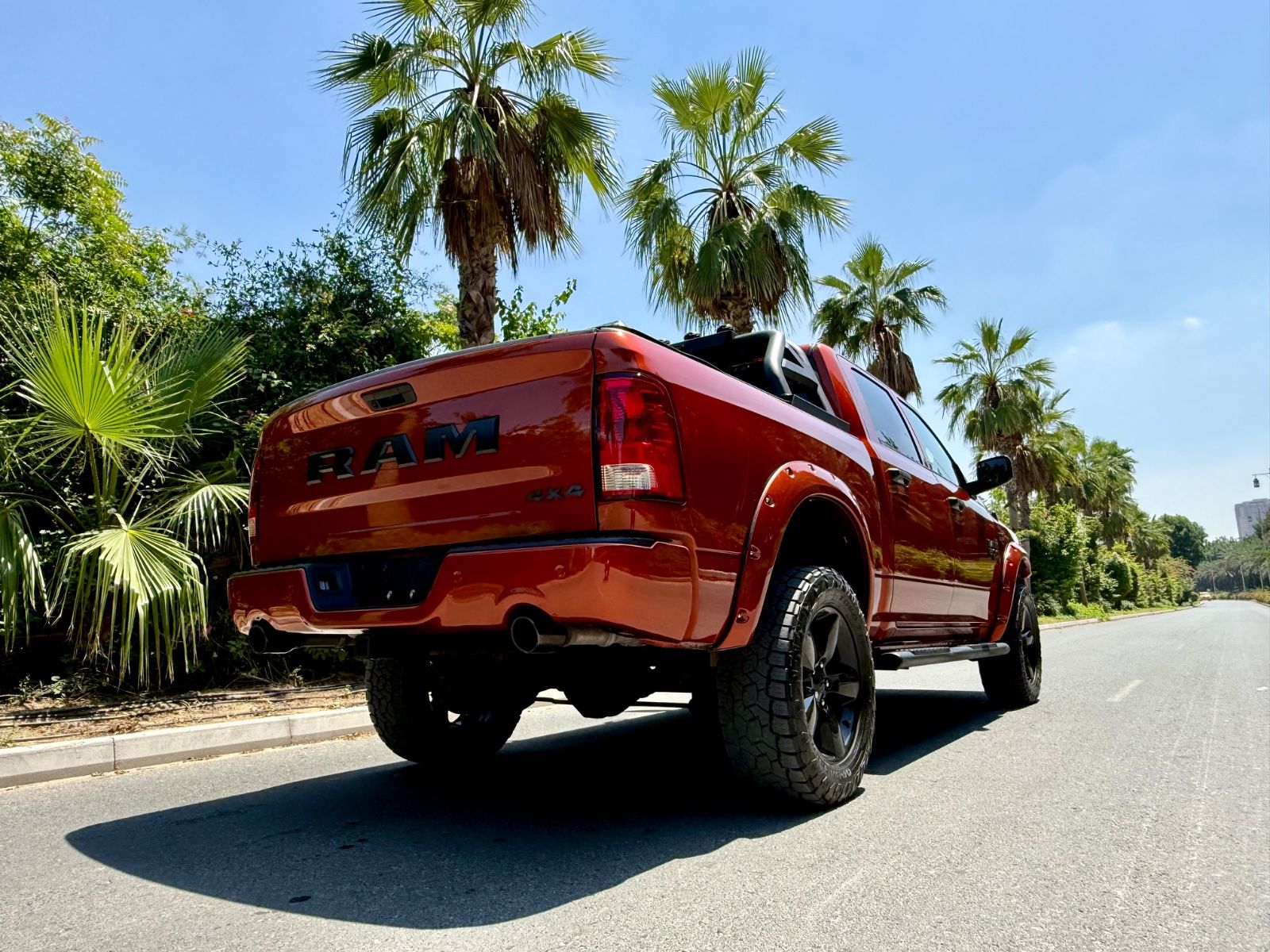 Dodge LPG*V8*4X4*SPORT*AHK*ROLLBAR*OFFROAD*LIFT*GARANT