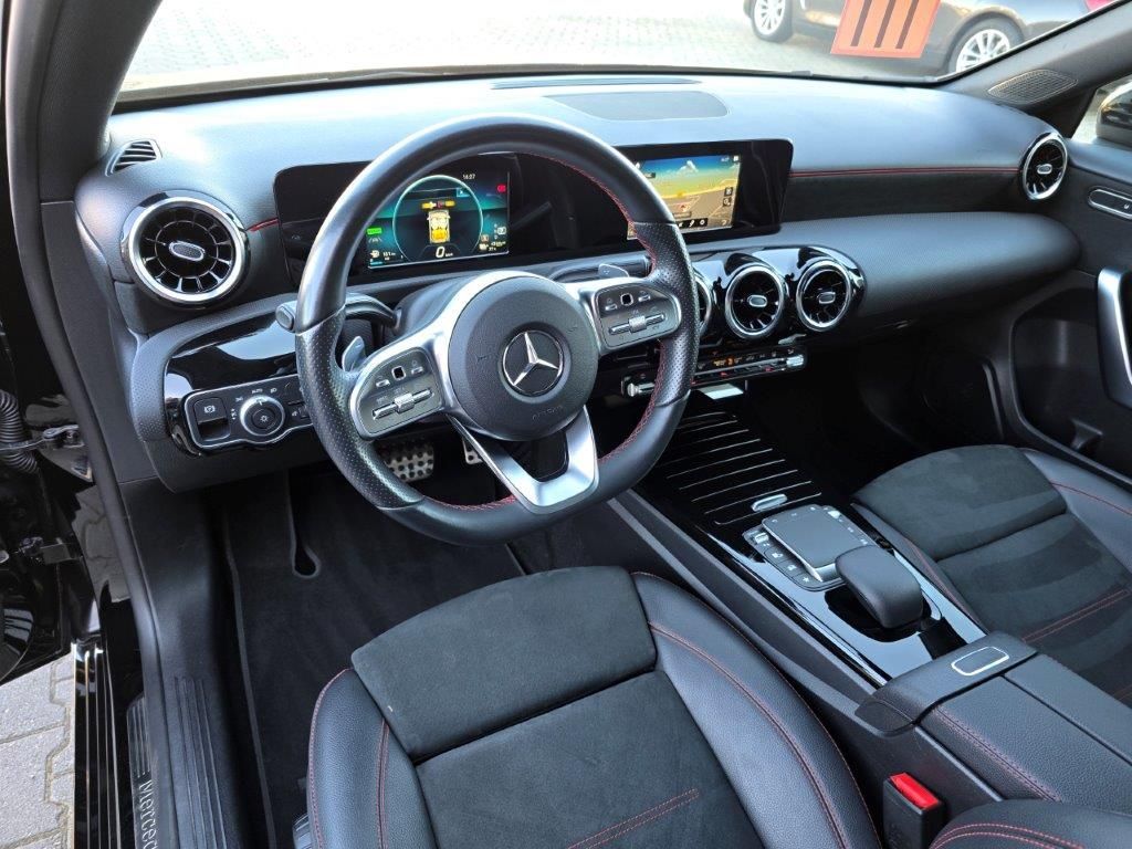 Mercedes-Benz A 250 e 8G-DCT AMG Line - Samsaru's Car Outlet
