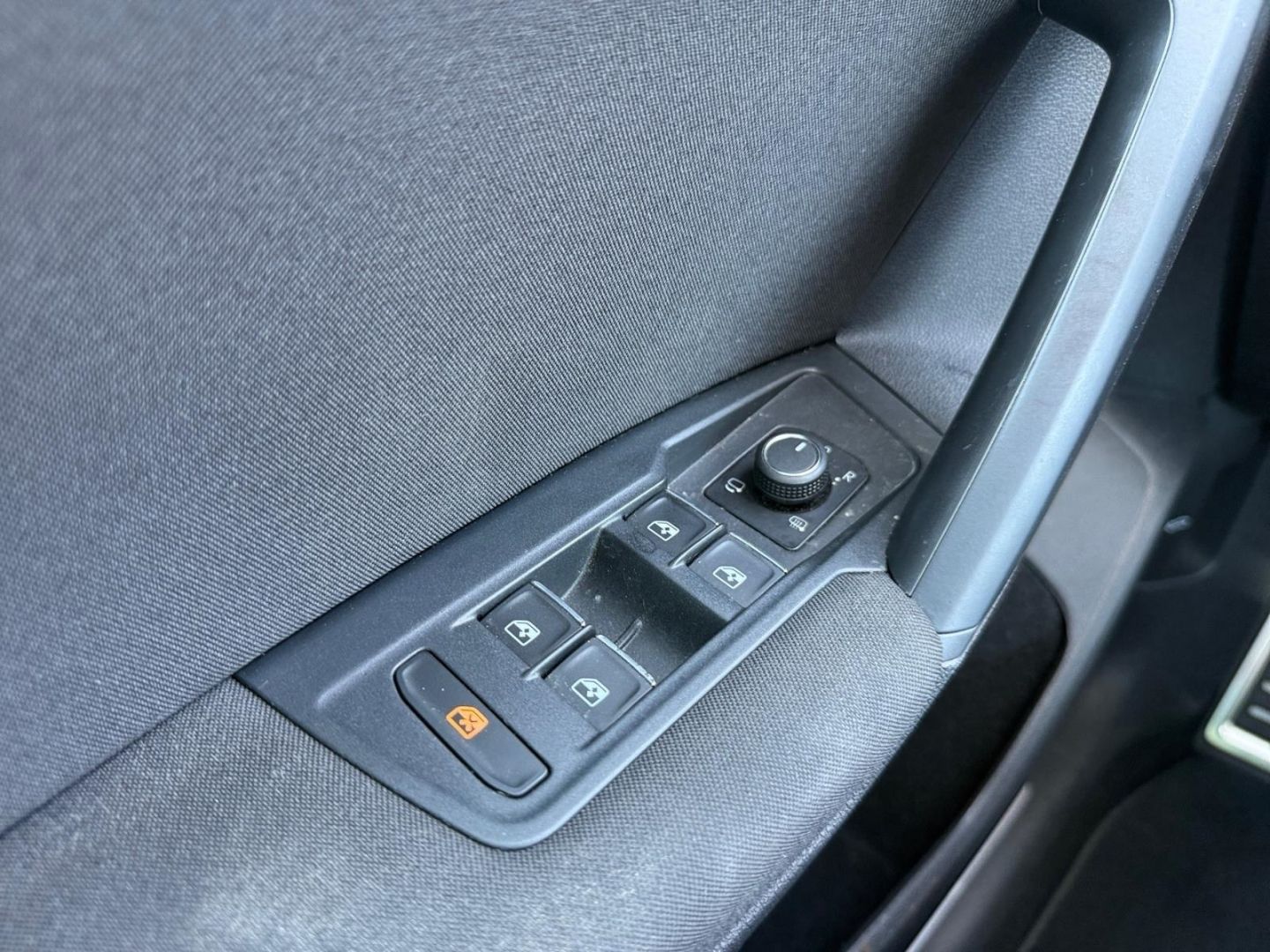 Volkswagen Tiguan Active 1.5 TSI - Samsaru's Car Outlet