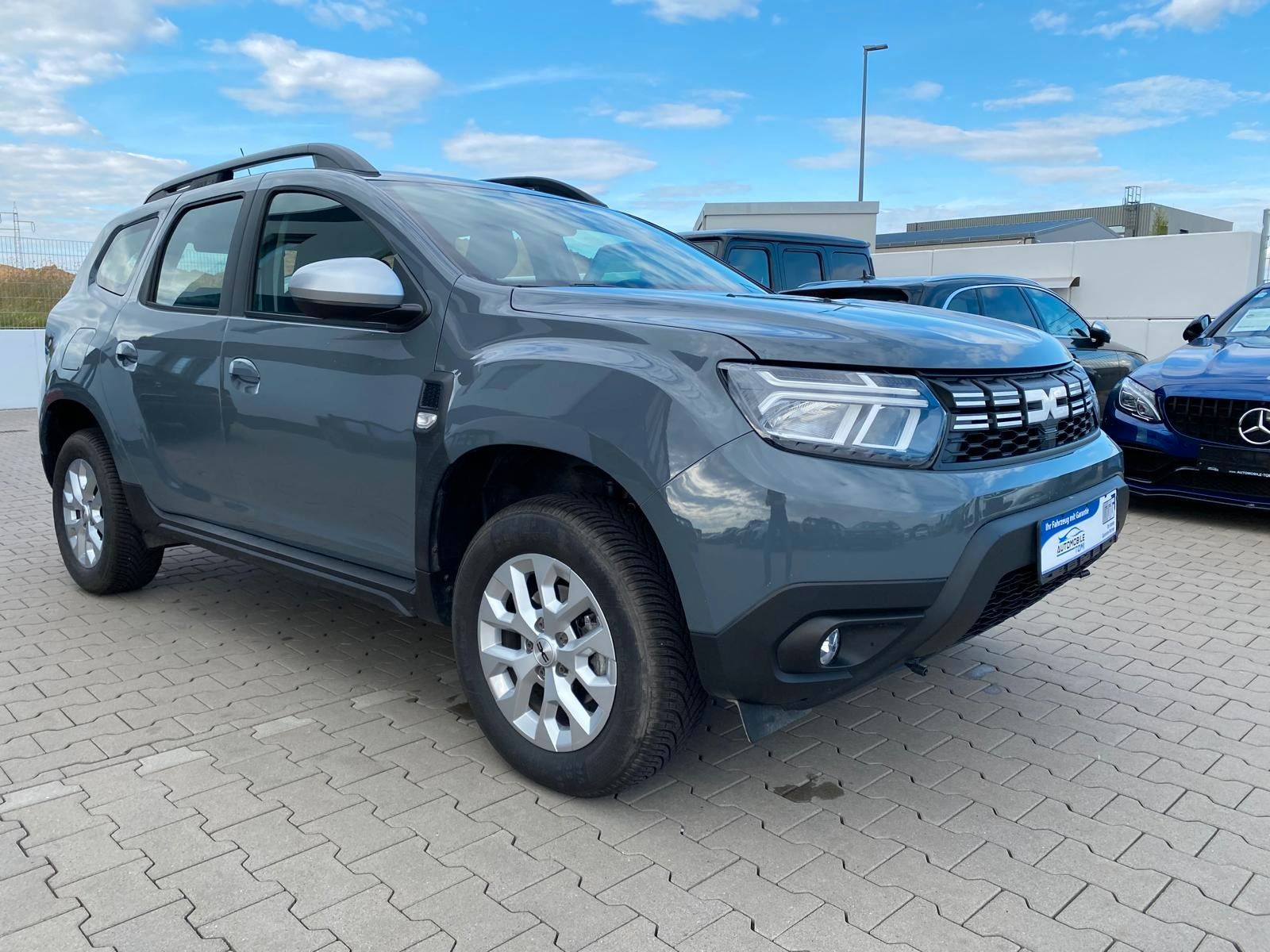 Dacia Duster II Expression 4WD - Samsaru's Car Outlet