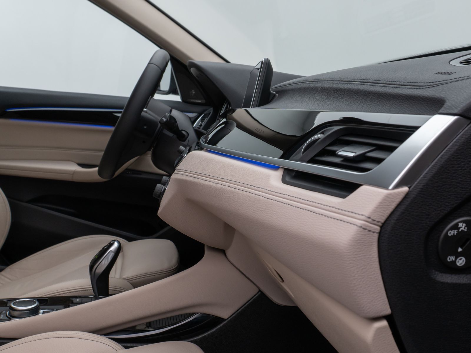BMW X1 xD25d xLine - Samsaru's Car Outlet
