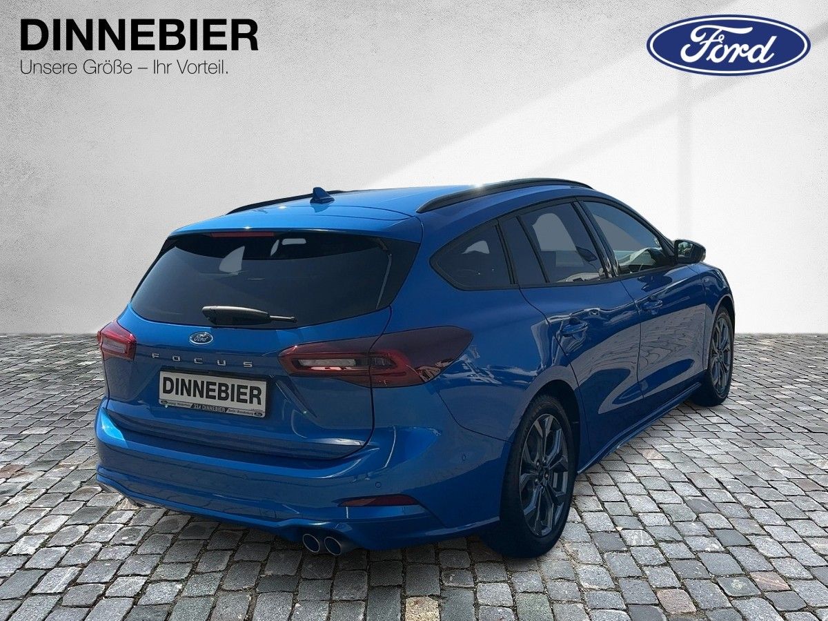 Ford FOCUS ST-Line X LED+AHK+Kamera+Winterpaket