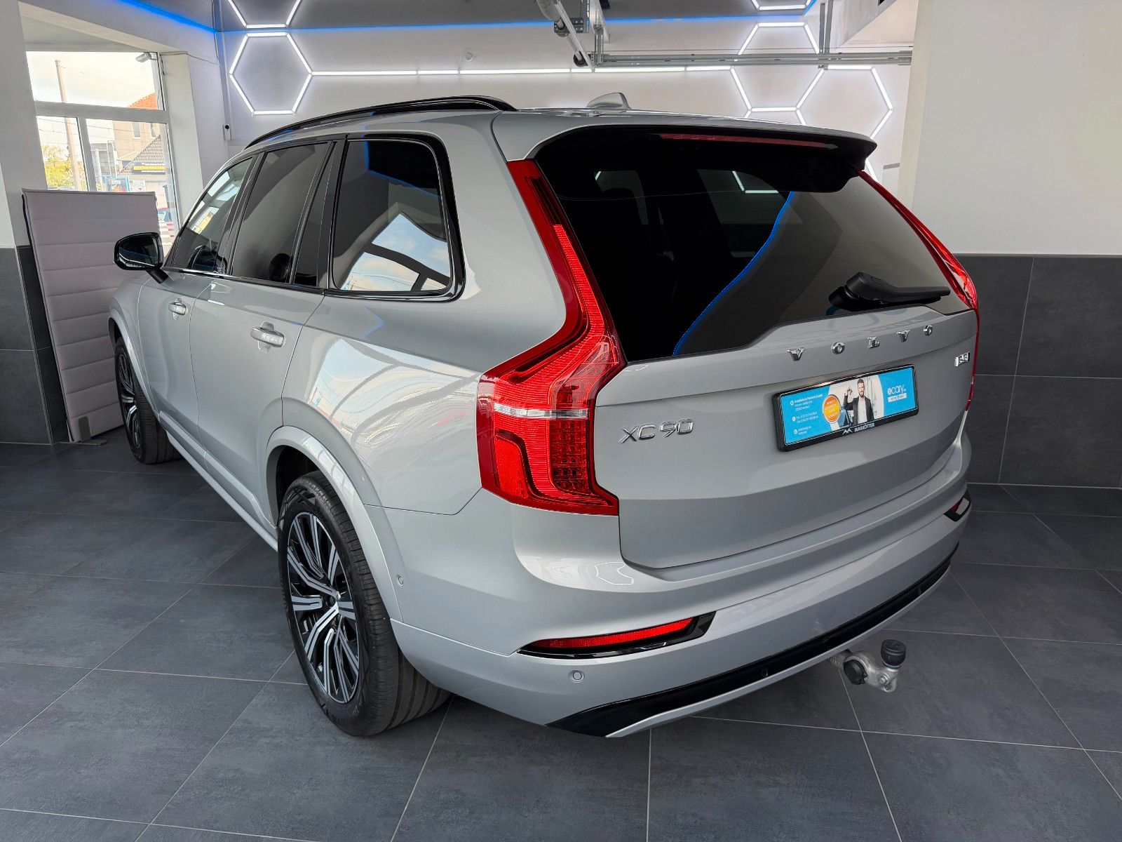 Volvo XC 90 Plus Dark AWD*7-Sitzer*LEDER*360°*AHK*ACC*