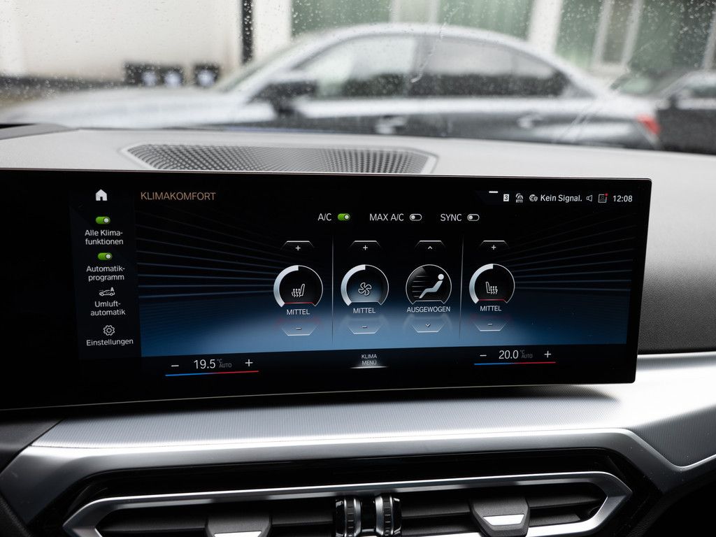 BMW 320d Touring xDrive M-Sportpaket - Samsaru's Car Outlet