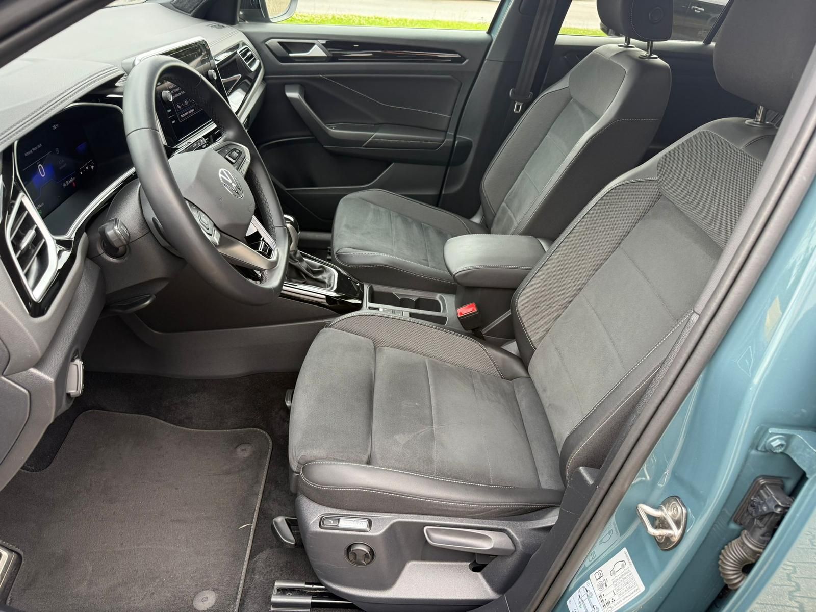 Volkswagen T-Roc 2.0 TDI R-Line - Samsaru's Car Outlet