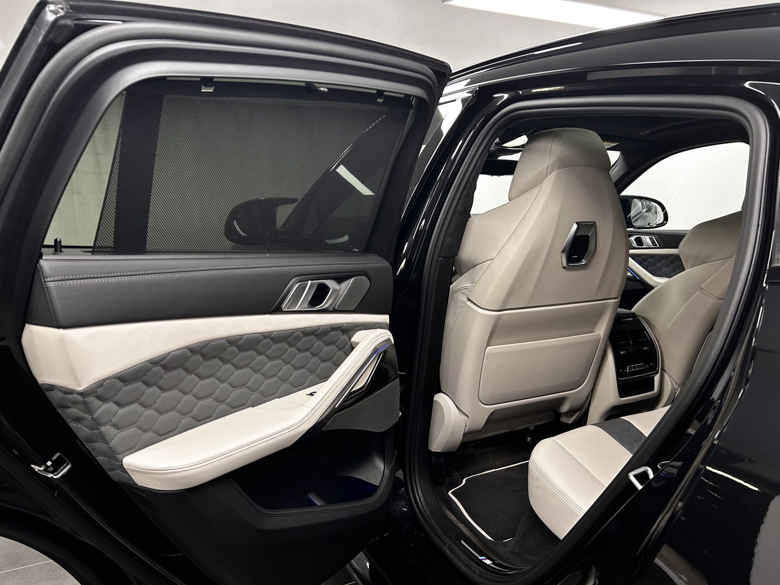 BMW X6 M Competition Harman/Kardon Pano. AHK Massage