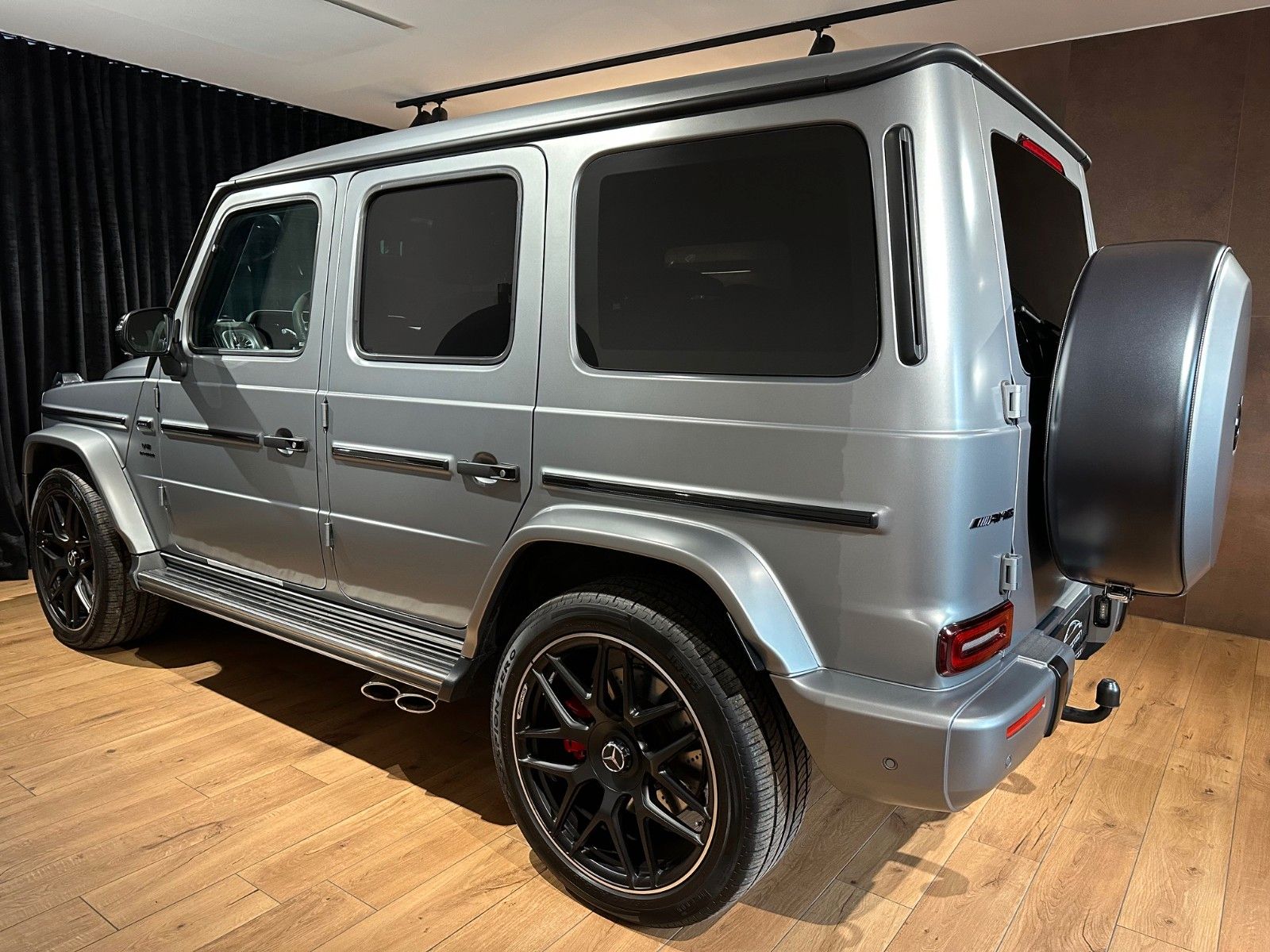 Mercedes-Benz G63 AMG - Samsaru's Car Outlet