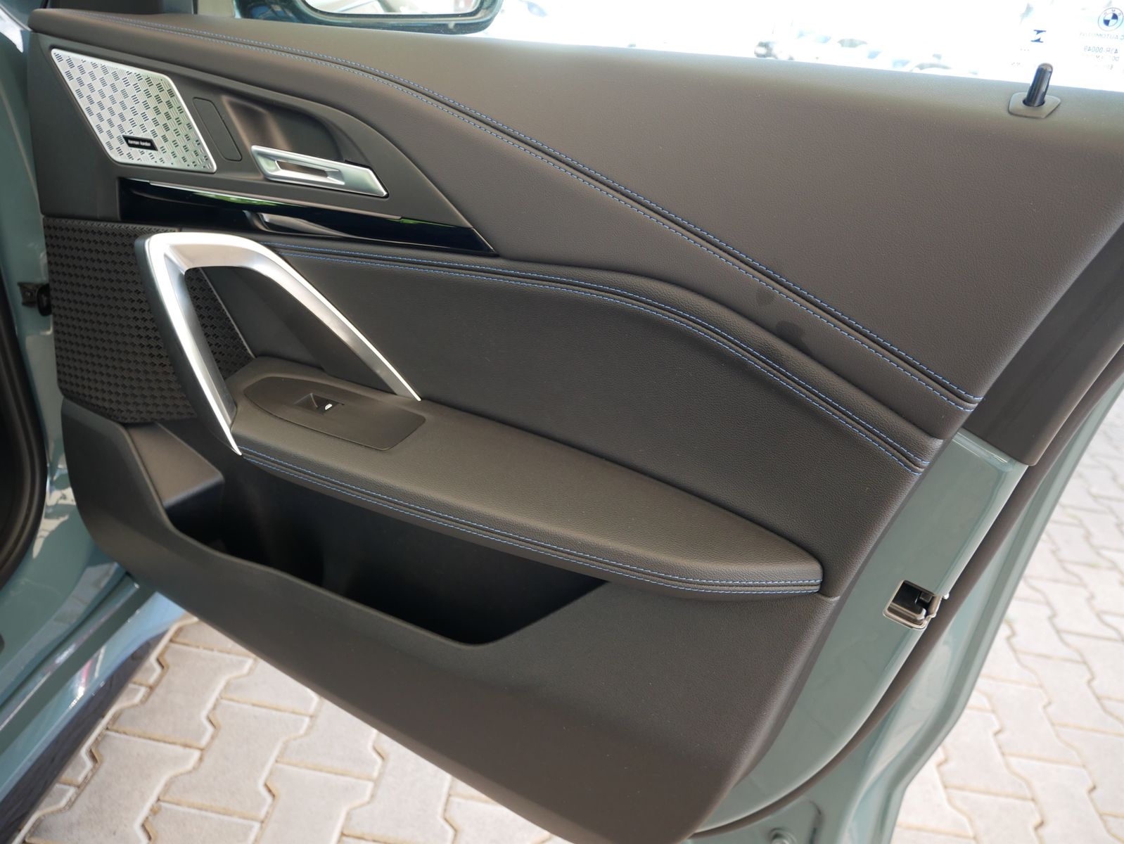 BMW X1 xDrive23d M SPORT - Samsaru's Car Outlet