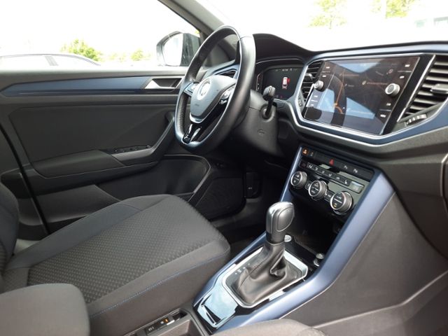 Volkswagen T-Roc 1.5 TSI DSG United - Samsaru's Car Outlet
