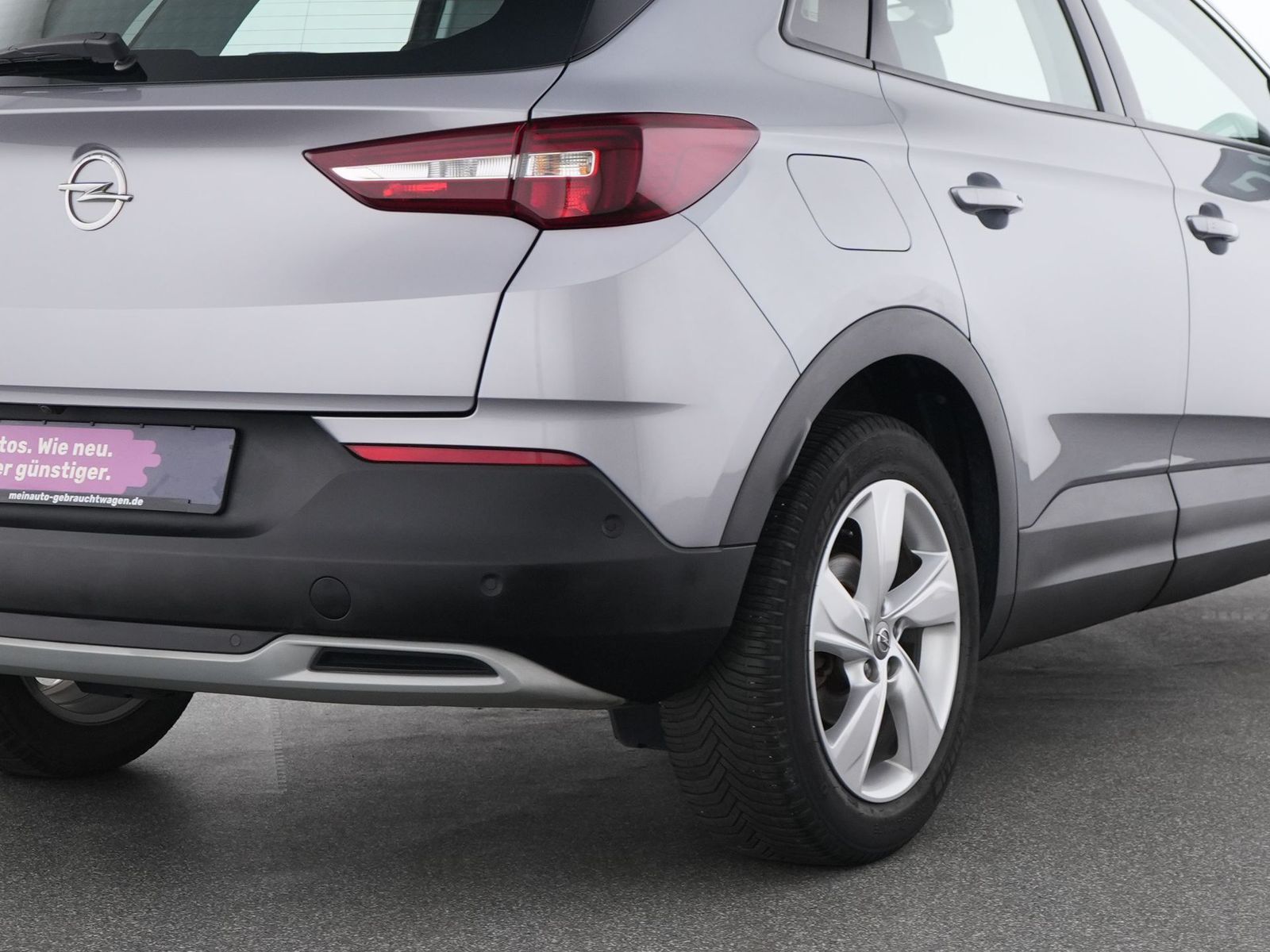Opel Grandland X INNOVATION - Samsaru's Car Outlet