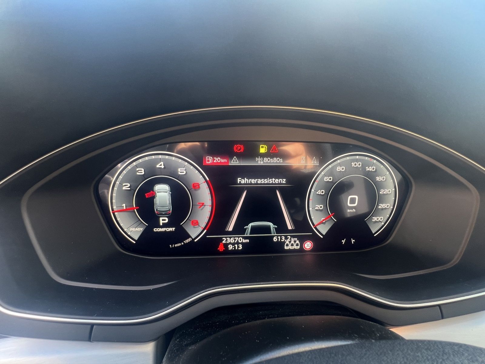 Audi A4 Avant 40 TFSI Q 2x S LINE AHK LM19 MATRIX-LED
