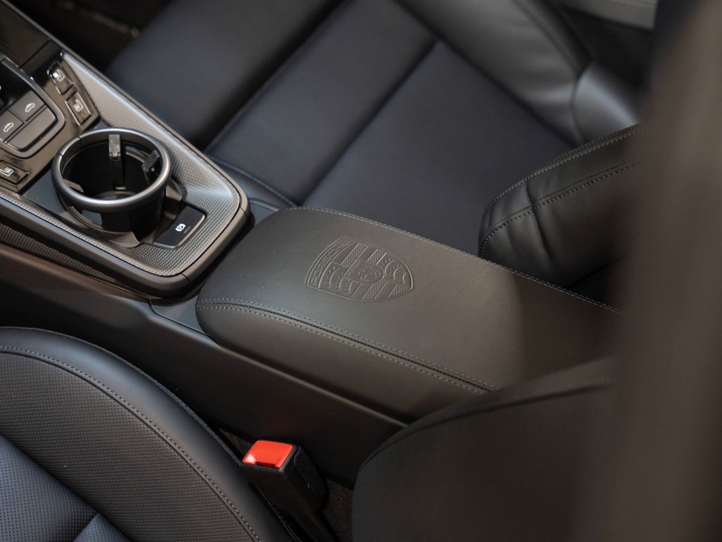 Porsche 992 Targa 4 GTS InnoDrive Burmester Lift-VA