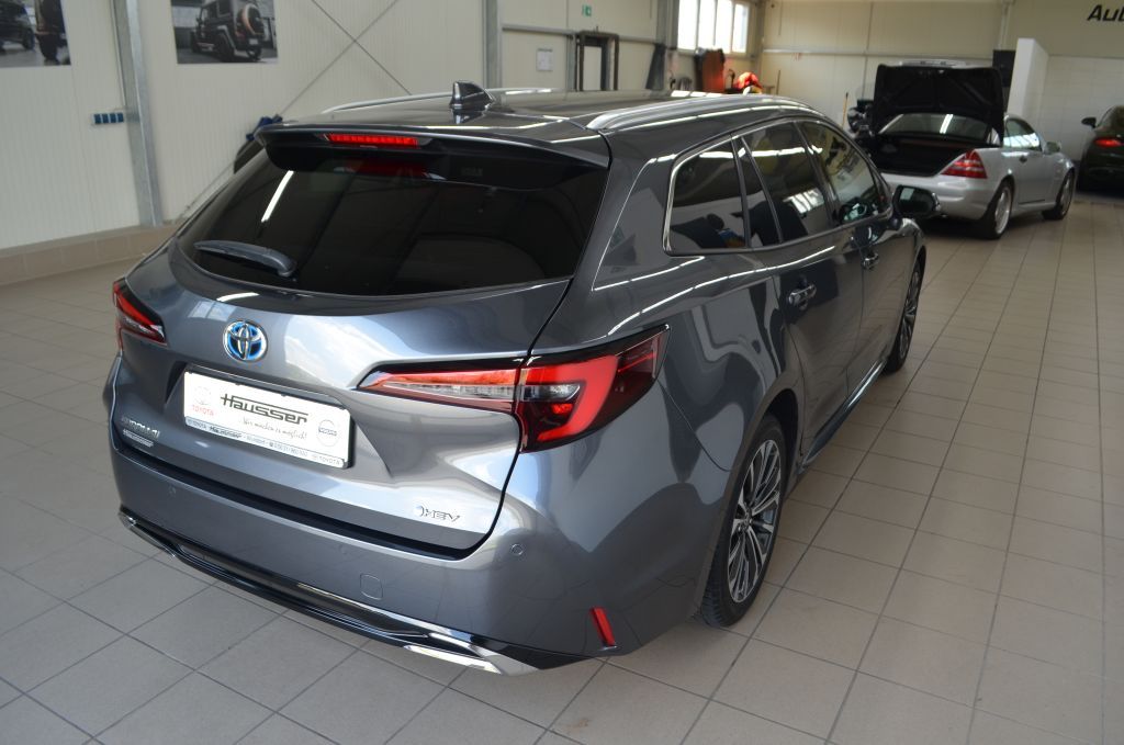 Toyota Corolla TS 1,8 Hybrid Team D*TECHNIK-P*ALLWETTER