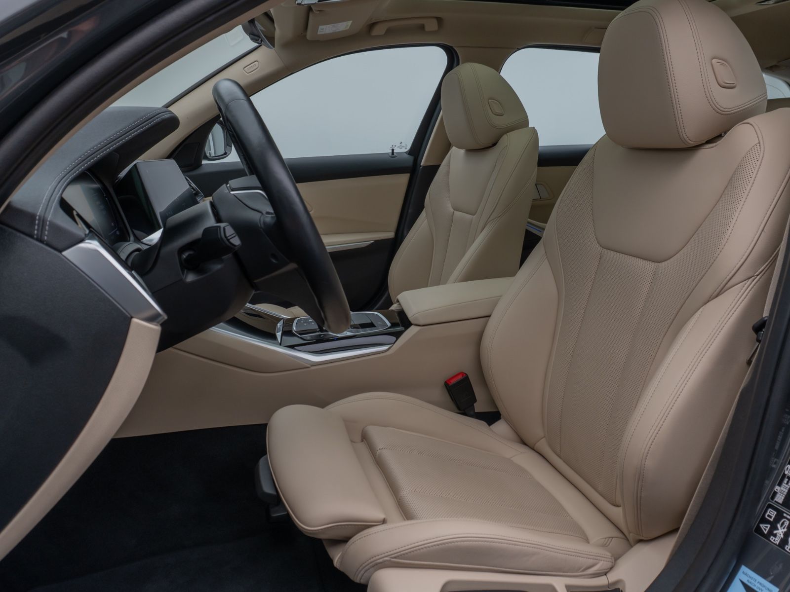 BMW 320d xD Luxury Line - Samsaru's Car Outlet
